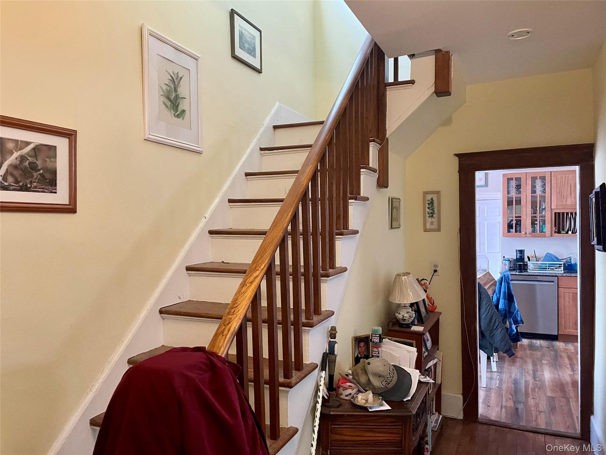 141 Fisher Avenue thumbnail 3