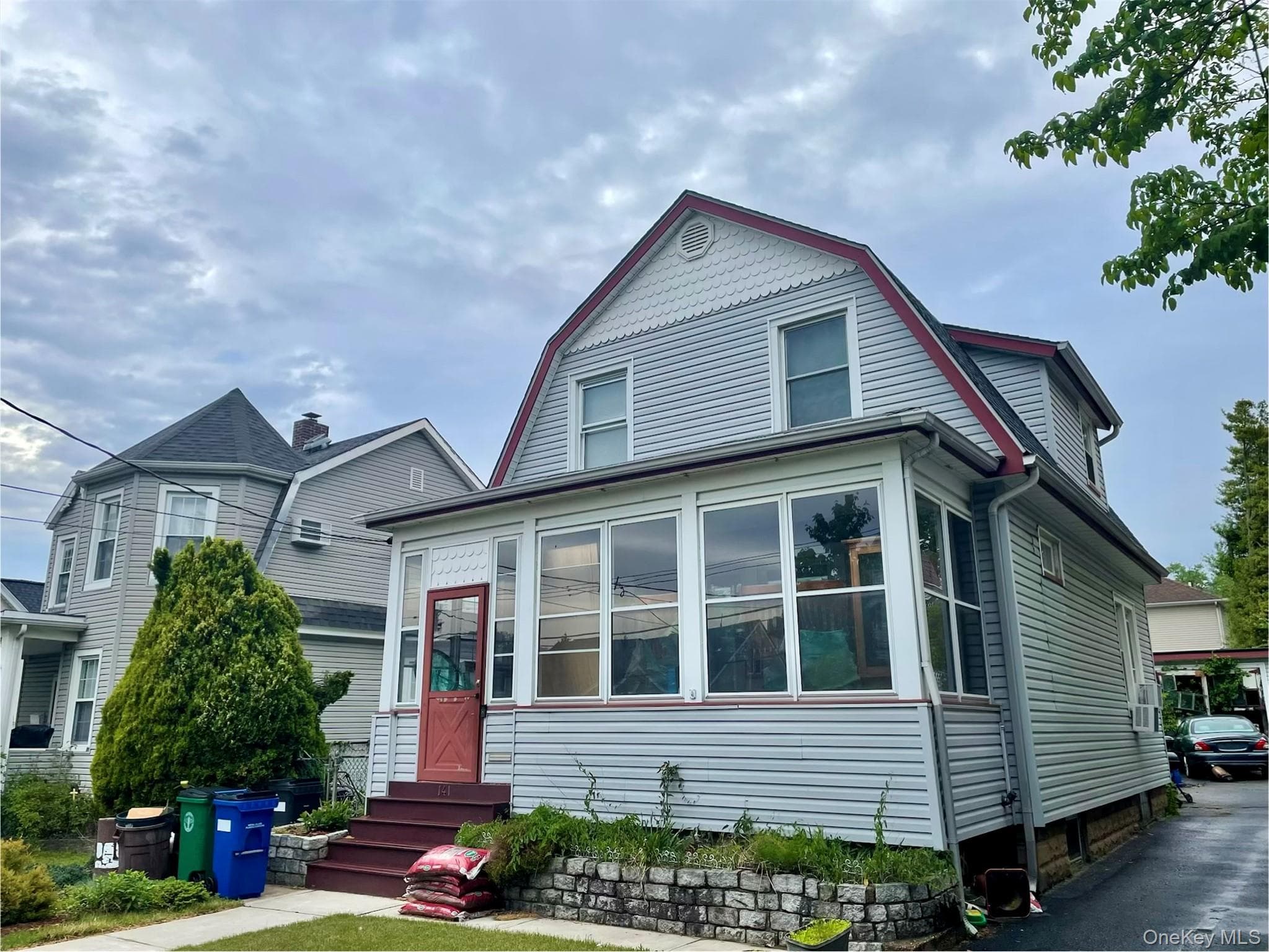 141 Fisher Avenue thumbnail 2