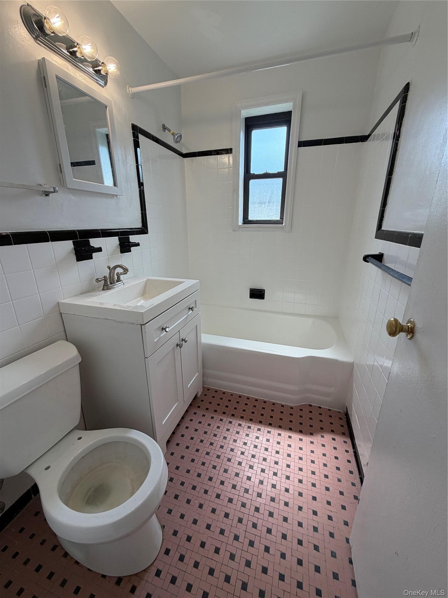 25 Shady Glen Court Unit: 3B thumbnail 11