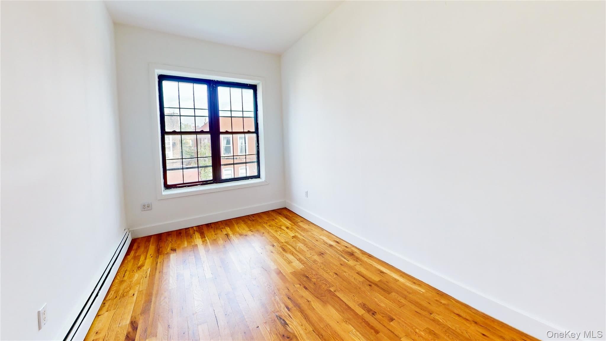 659 Georgia Avenue thumbnail 10