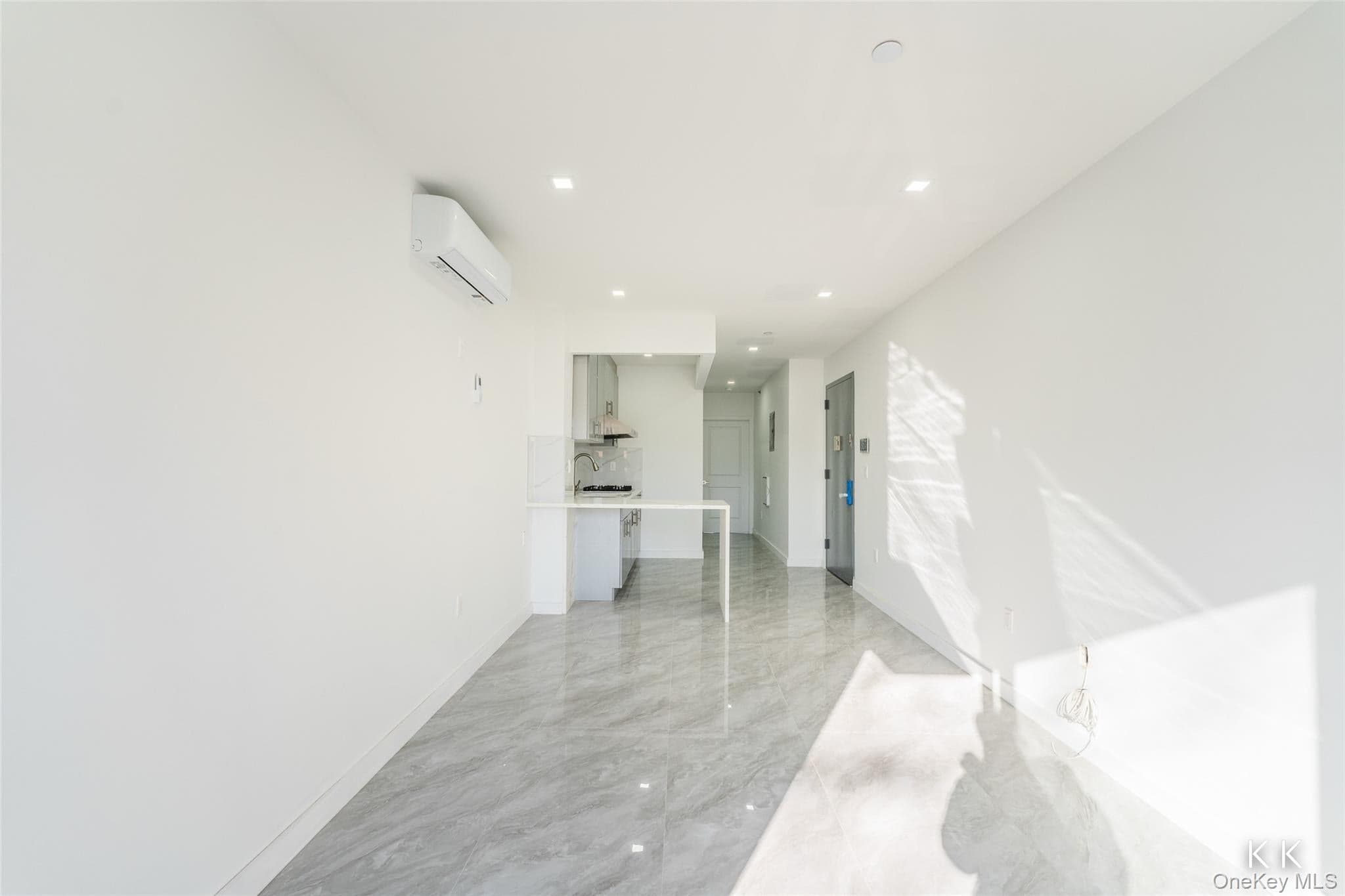 941 57th Street Unit: 1A thumbnail 7
