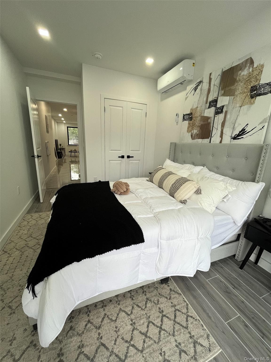 941 57th Street Unit: 1A thumbnail 5