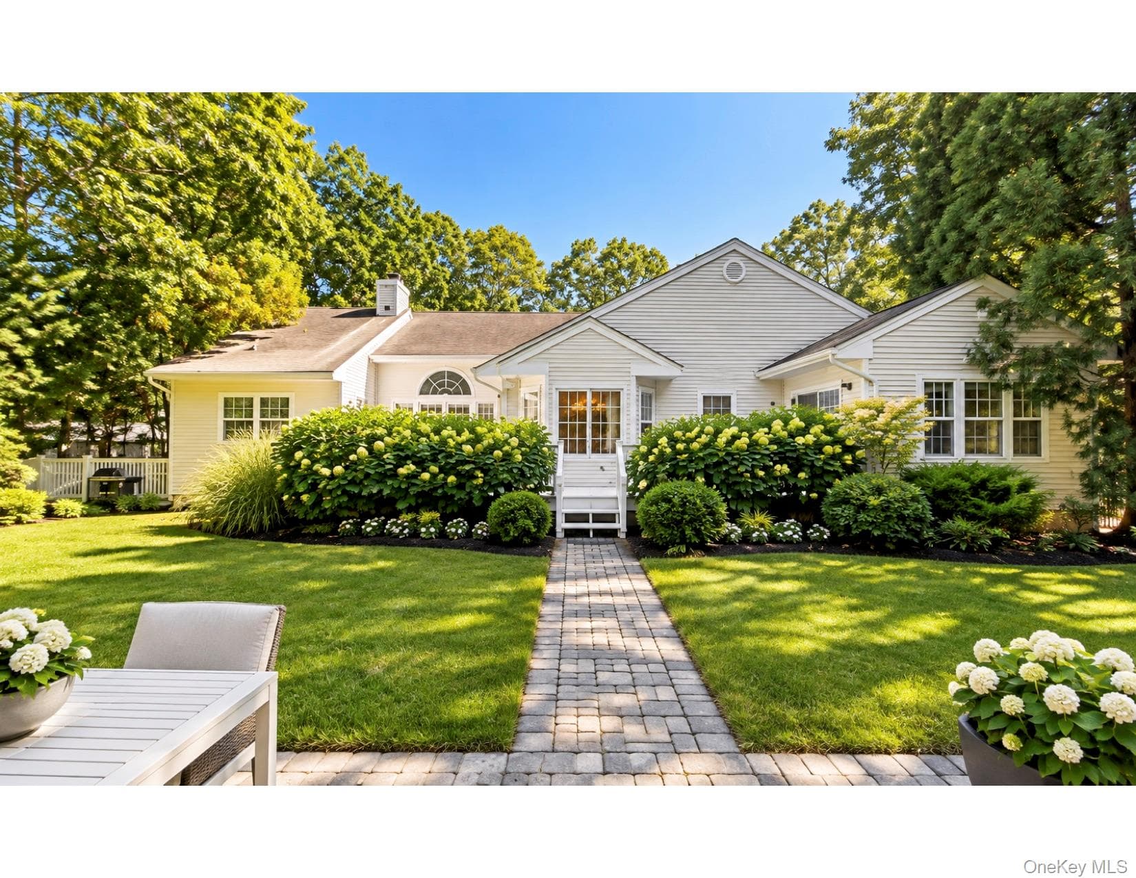 16 Willowood Court thumbnail 2