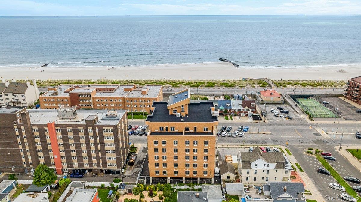 661 W Broadway Unit: 402 thumbnail 26