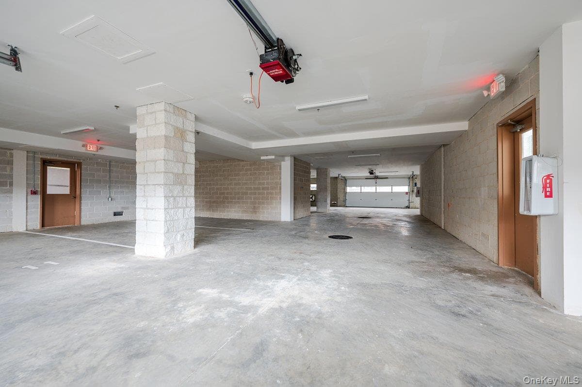 661 W Broadway Unit: 402 thumbnail 21