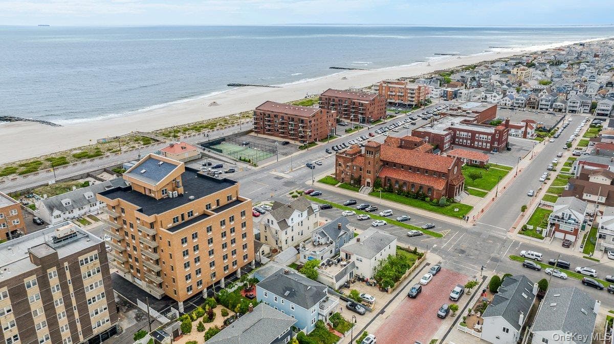 661 W Broadway Unit: 402 thumbnail 27