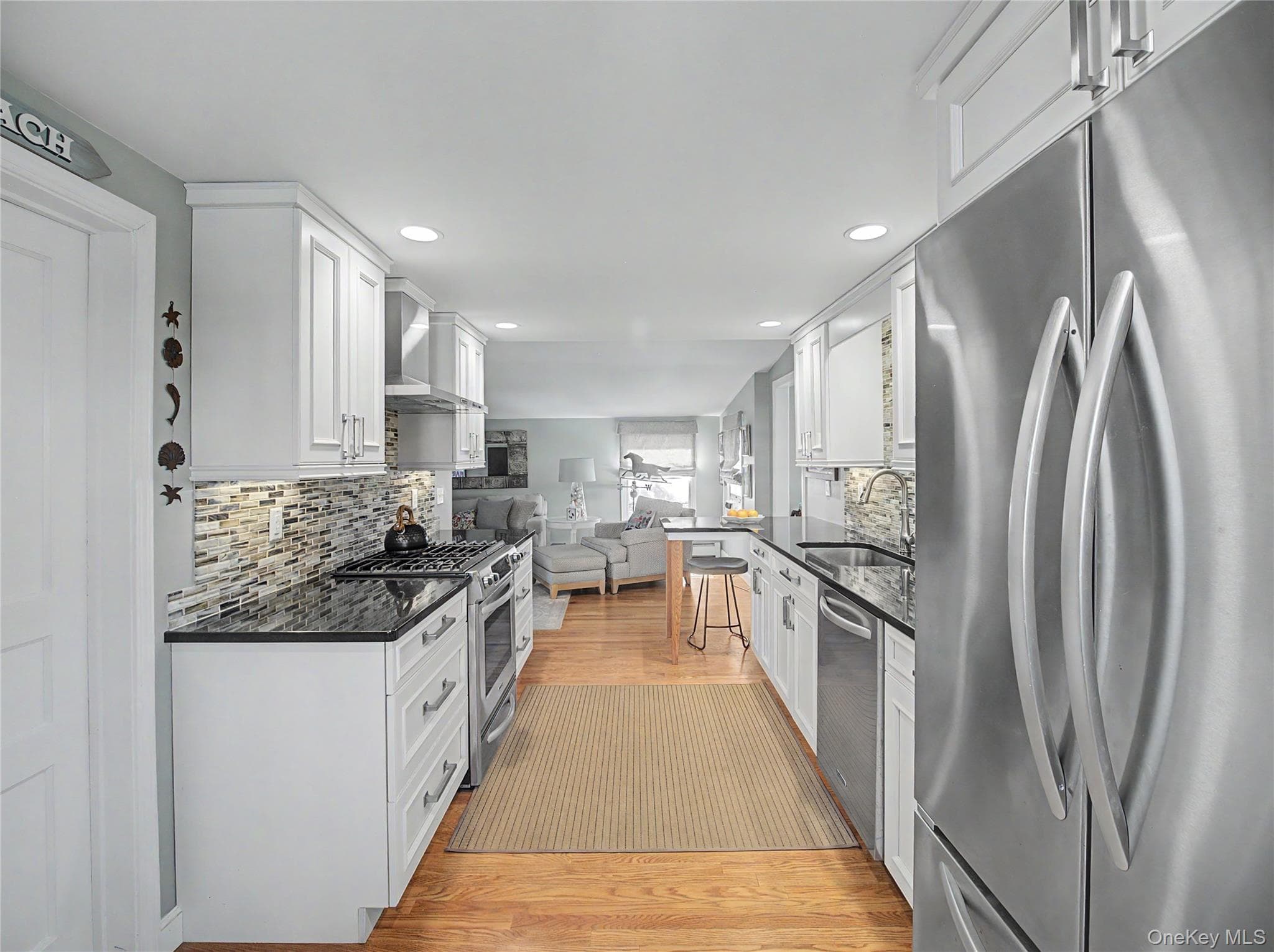 173 Puritan Road thumbnail 9