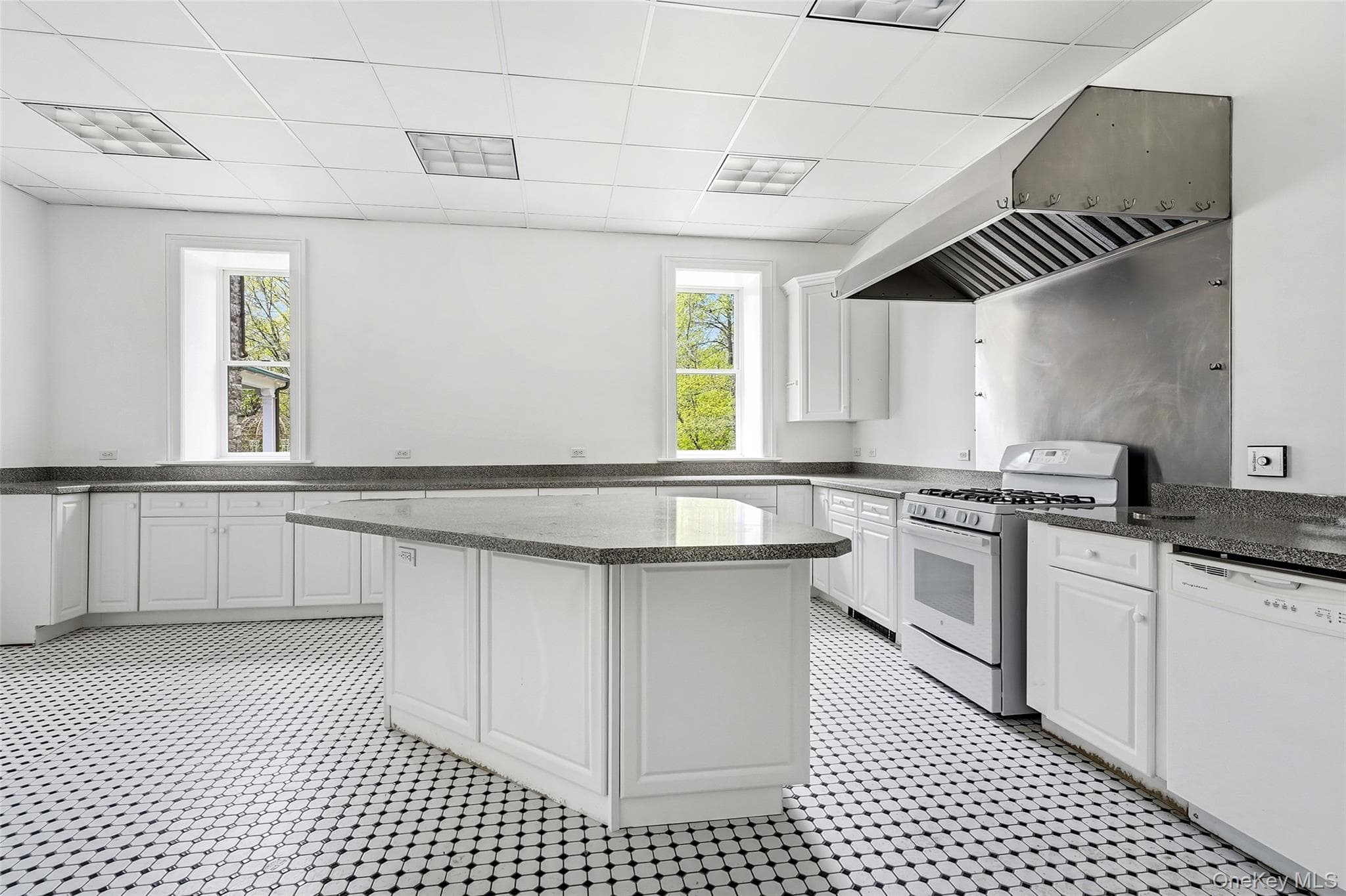 139 Scarborough Road thumbnail 22