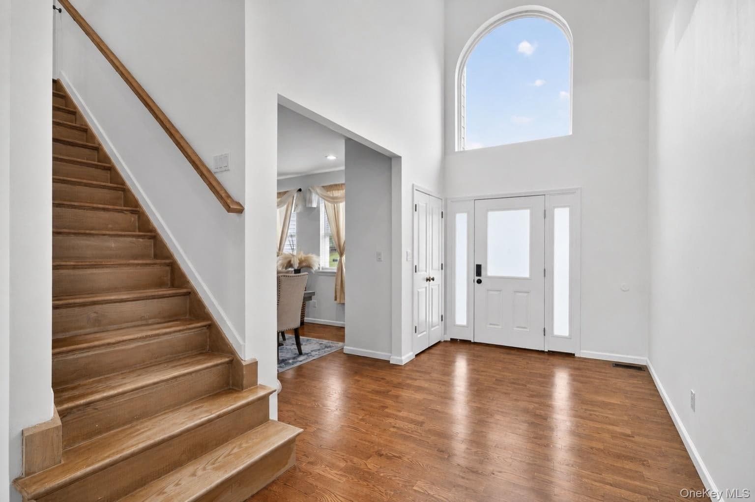 66 Pin Oak Drive thumbnail 3
