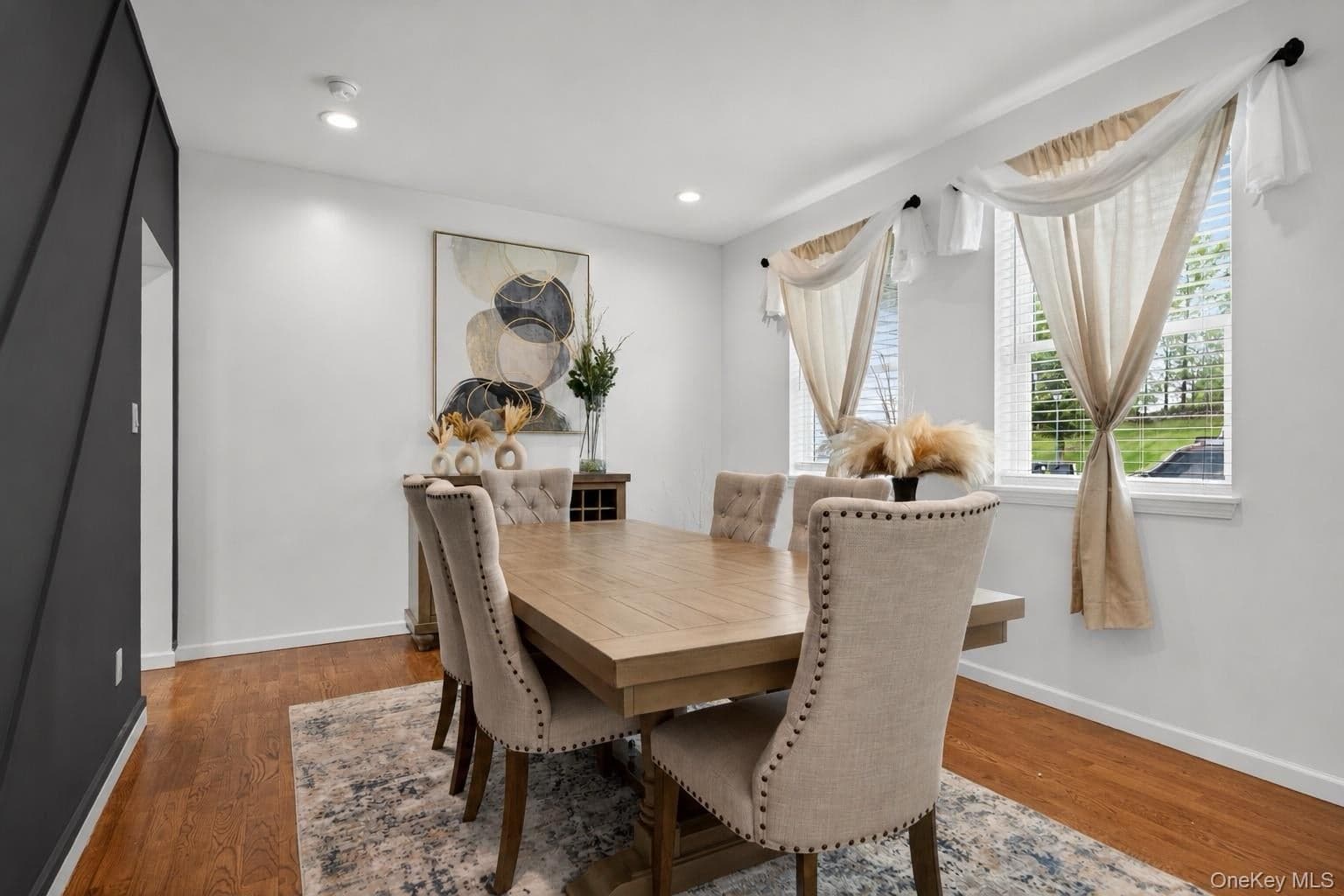 66 Pin Oak Drive thumbnail 4