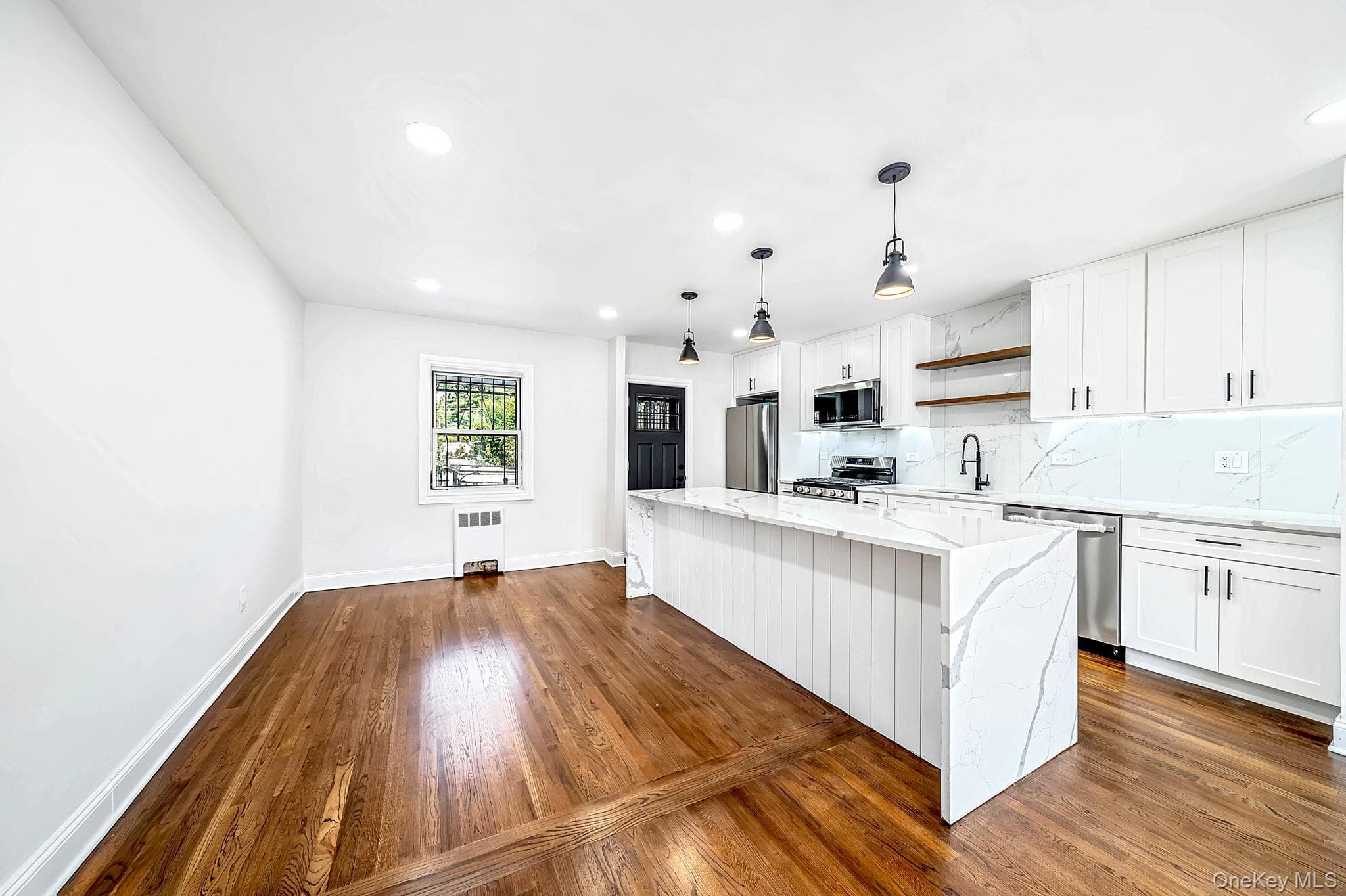 4059 Paulding Avenue thumbnail 16