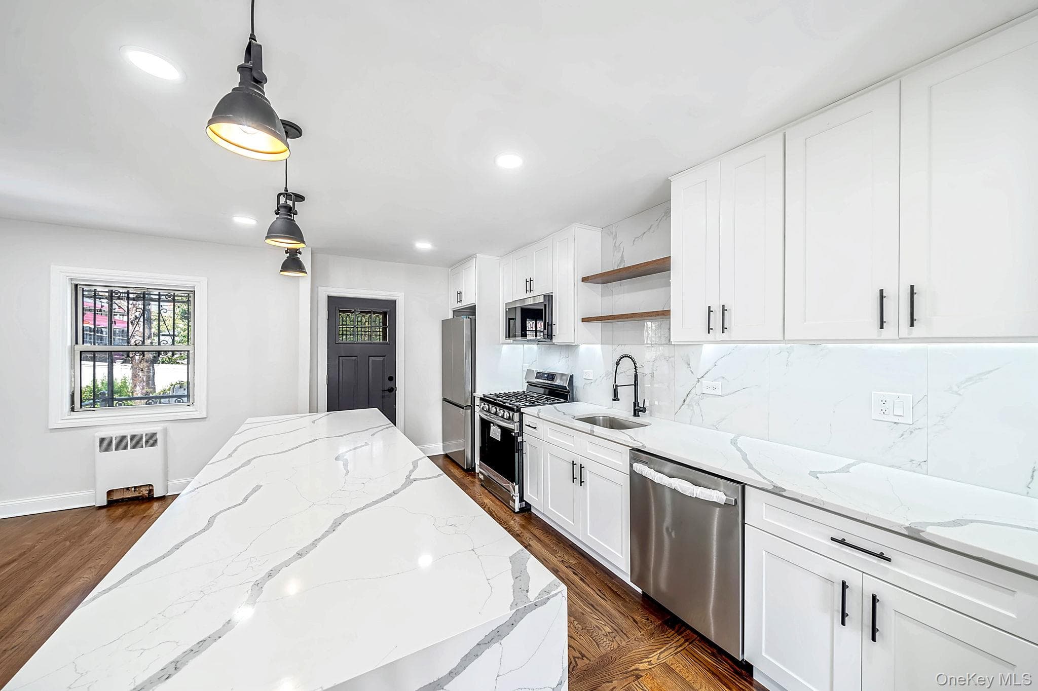 4059 Paulding Avenue thumbnail 15