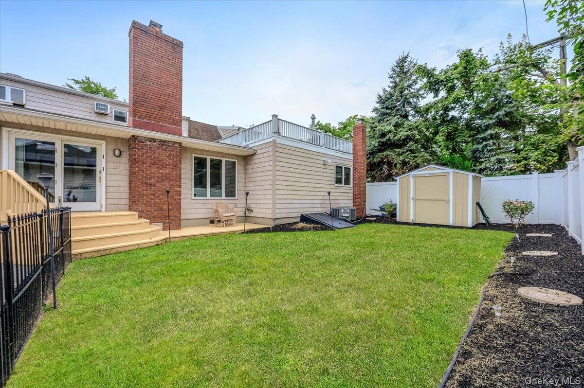 86 Edmore Lane thumbnail 36