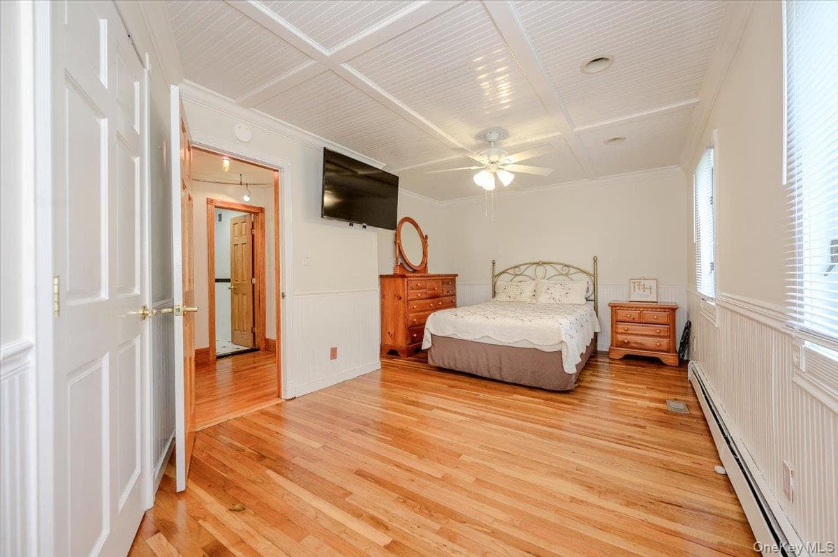 86 Edmore Lane thumbnail 16