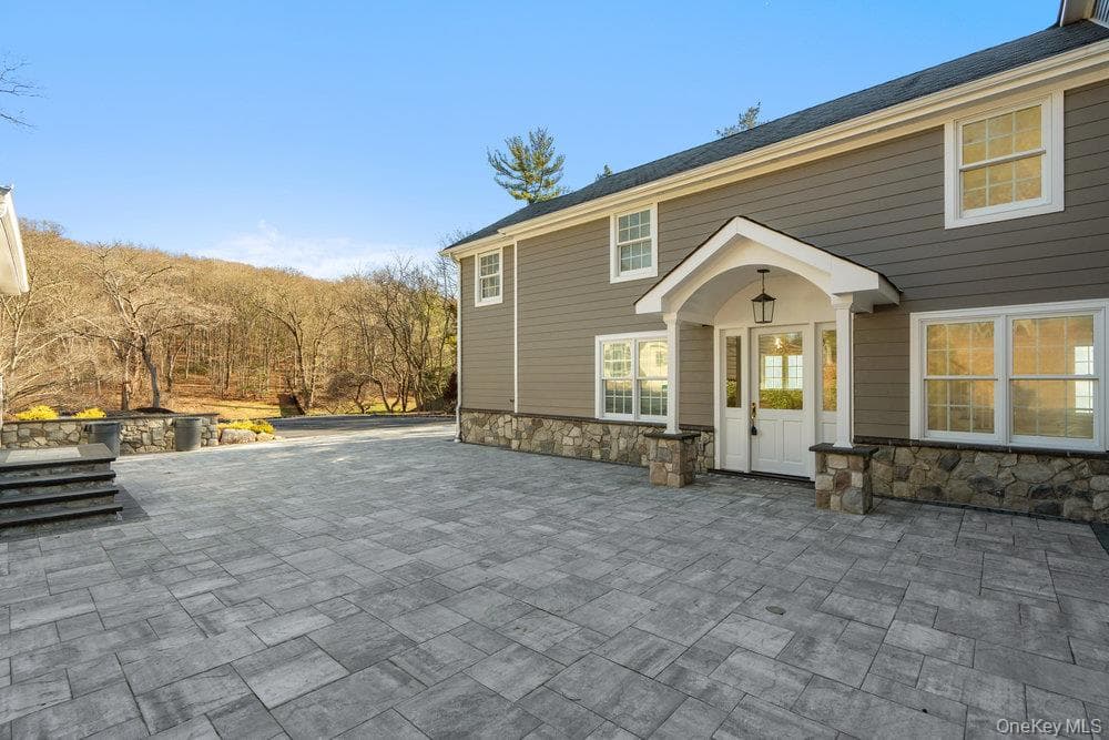 89 Mill River Road thumbnail 30