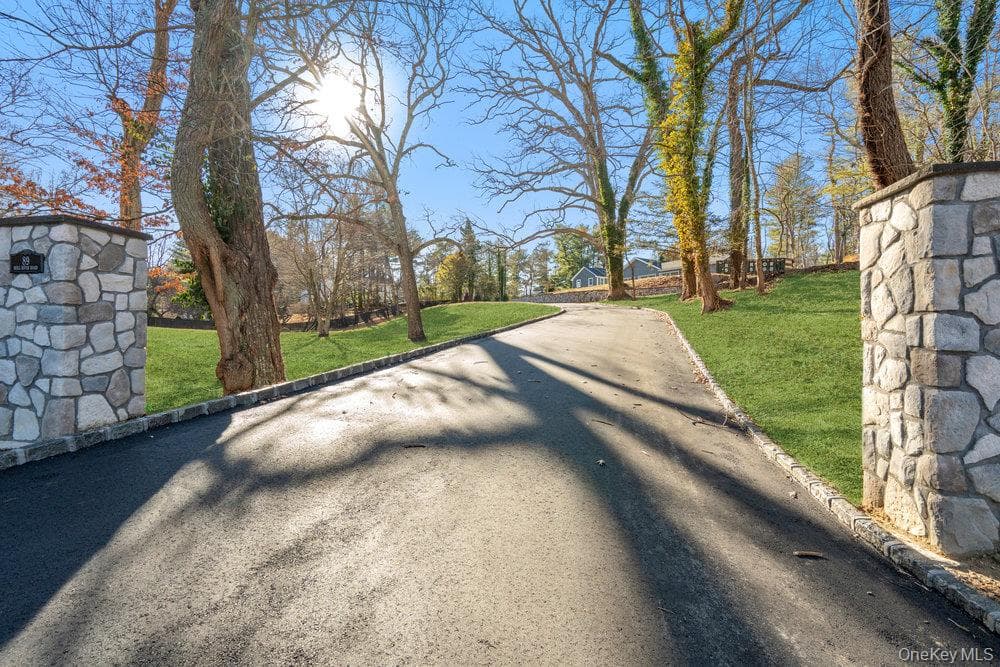 89 Mill River Road thumbnail 40
