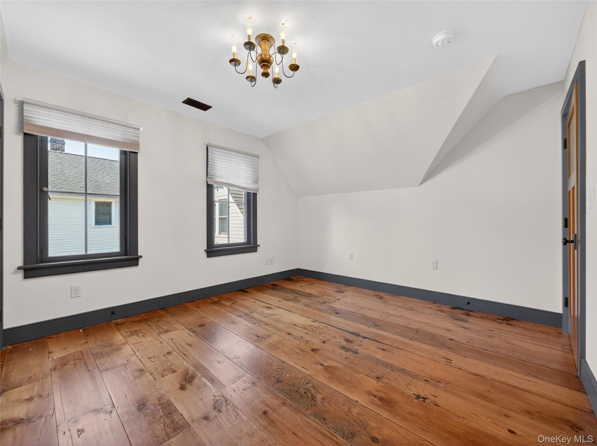 43 Rockland Avenue thumbnail 17