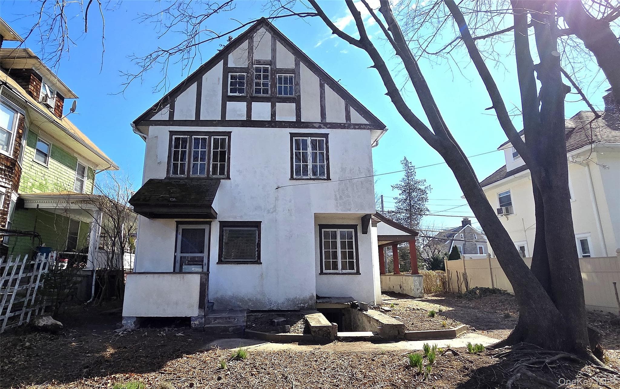 540 Webster Avenue thumbnail 2