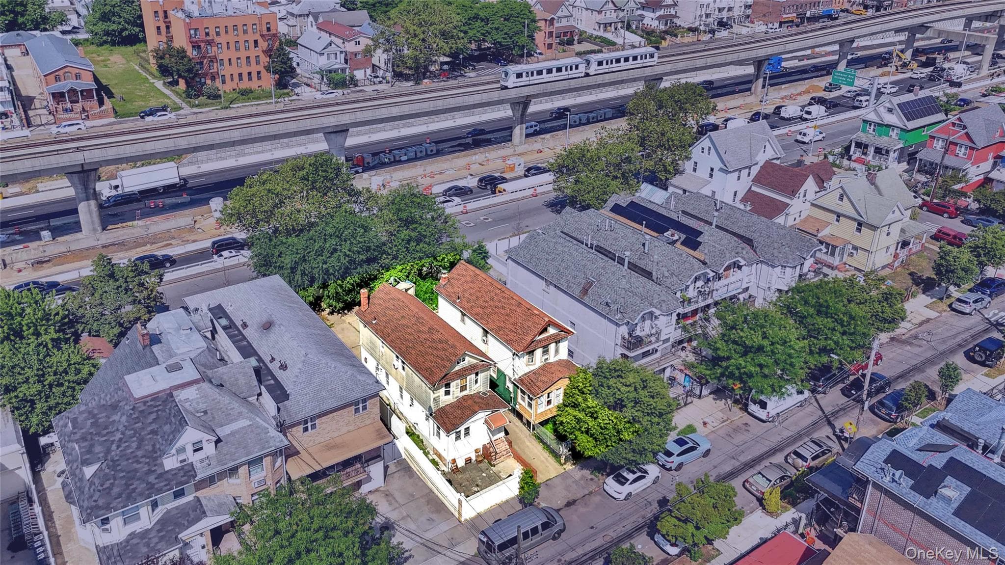 9720 Remington Street thumbnail 4