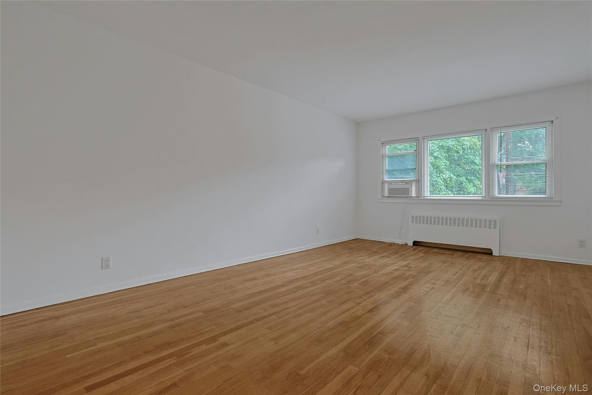 140 N Broadway Unit: U-4 thumbnail 5