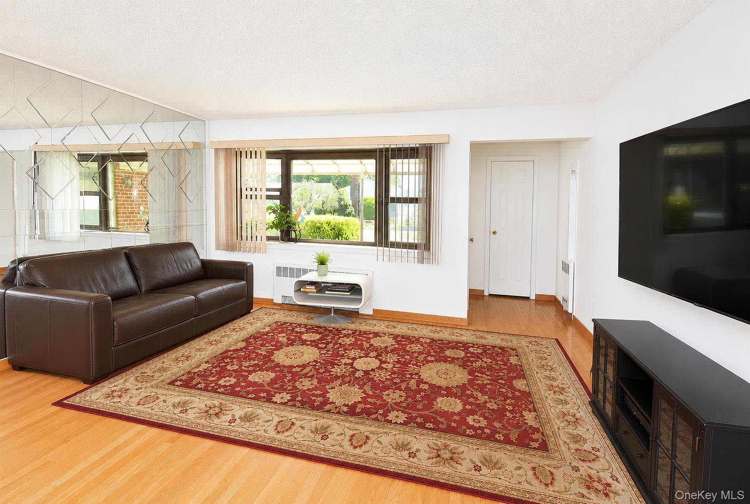 792 Bauer Street thumbnail 4