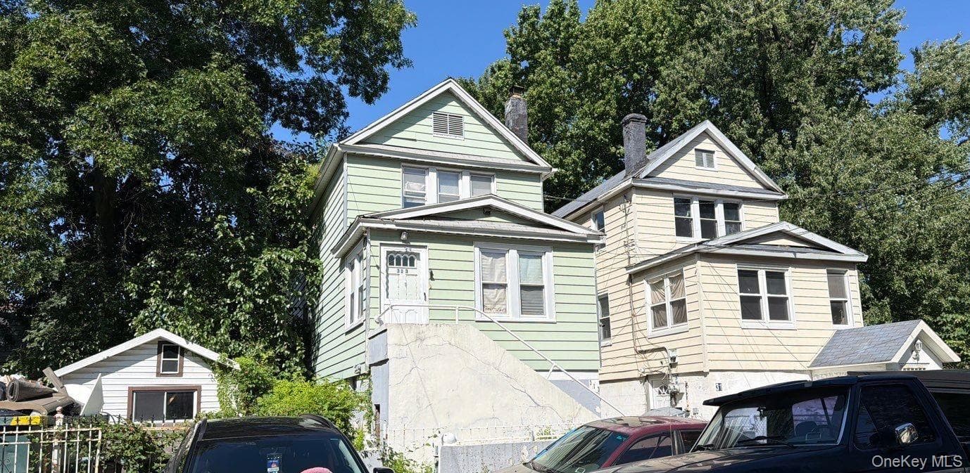 313 Stephens Avenue thumbnail 2