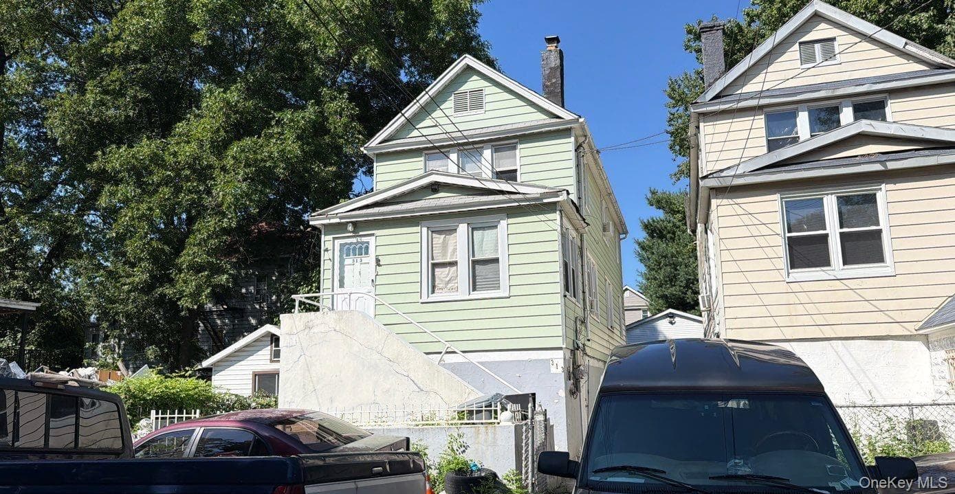 313 Stephens Avenue thumbnail 3