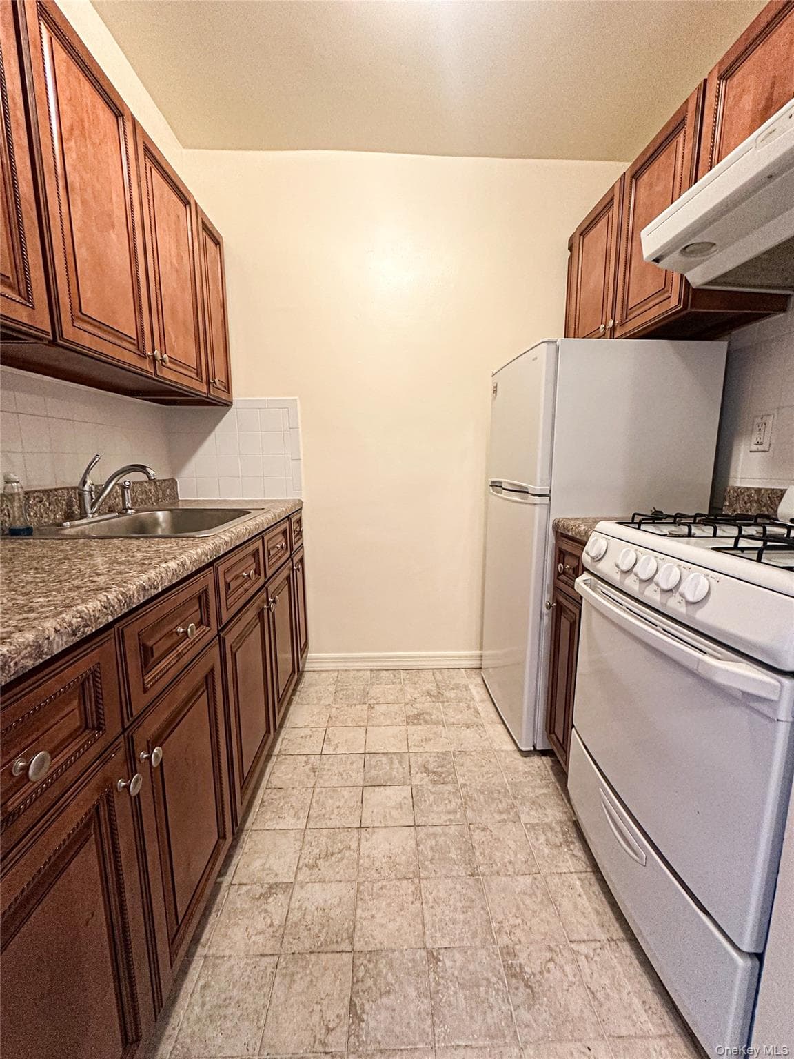 10025 Queens Boulevard Unit: 6L thumbnail 2