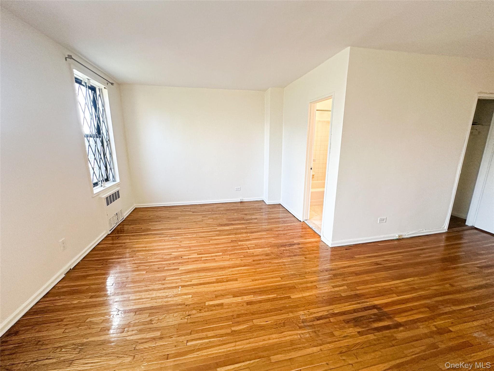 10025 Queens Boulevard Unit: 6L thumbnail 6
