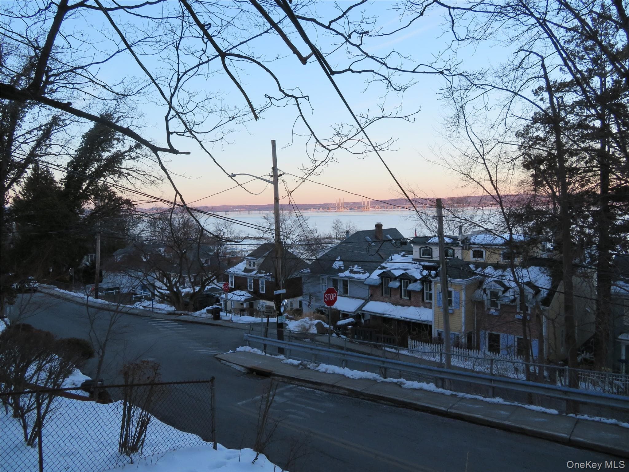 125 Hudson Terrace thumbnail 30