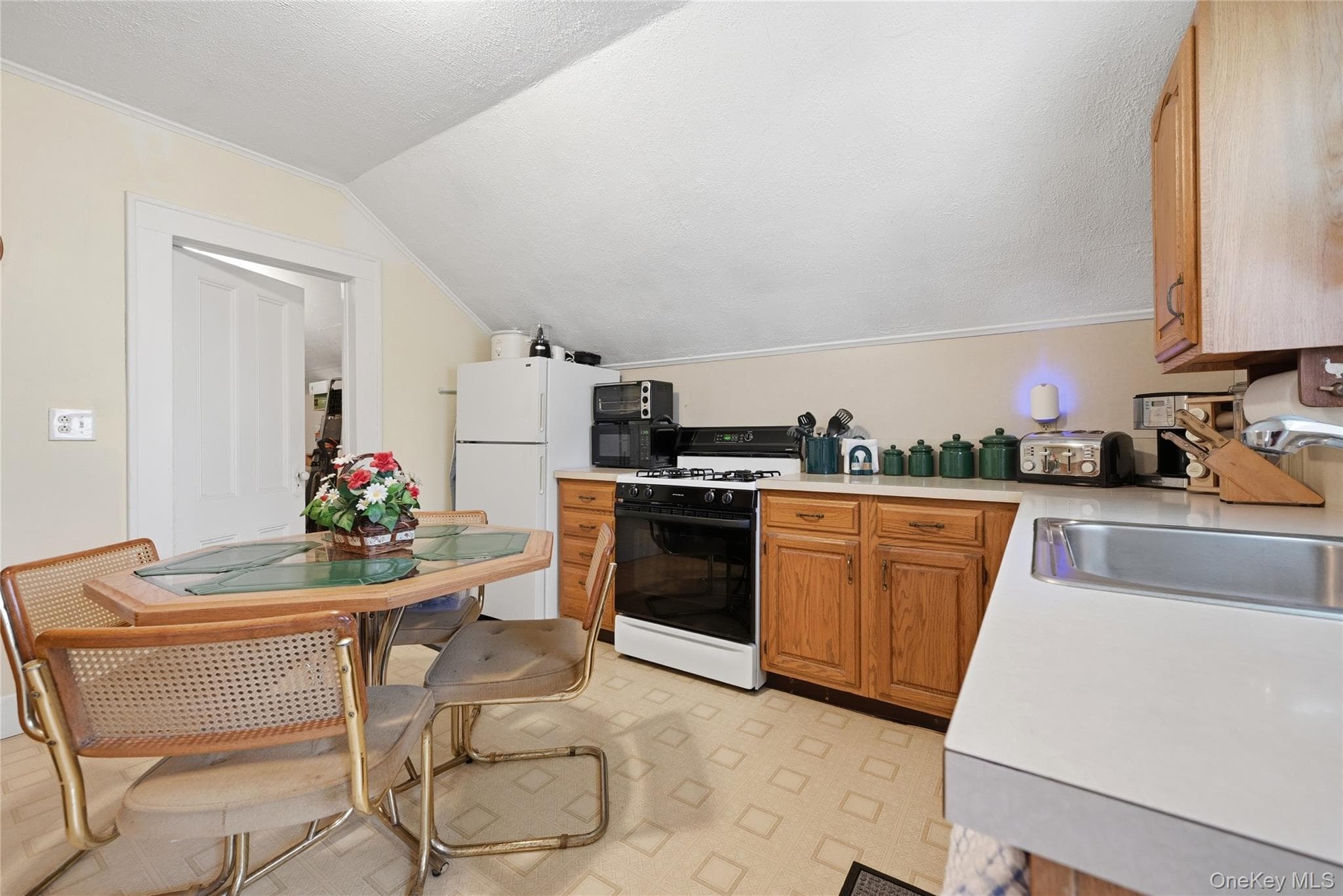 68 Jayne Avenue thumbnail 16