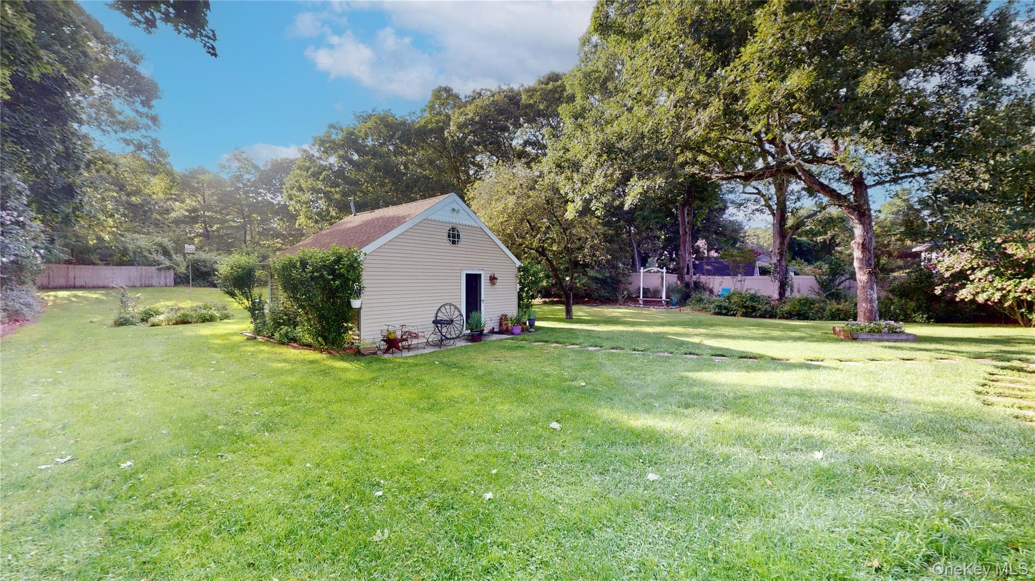 41 Summit Boulevard thumbnail 17