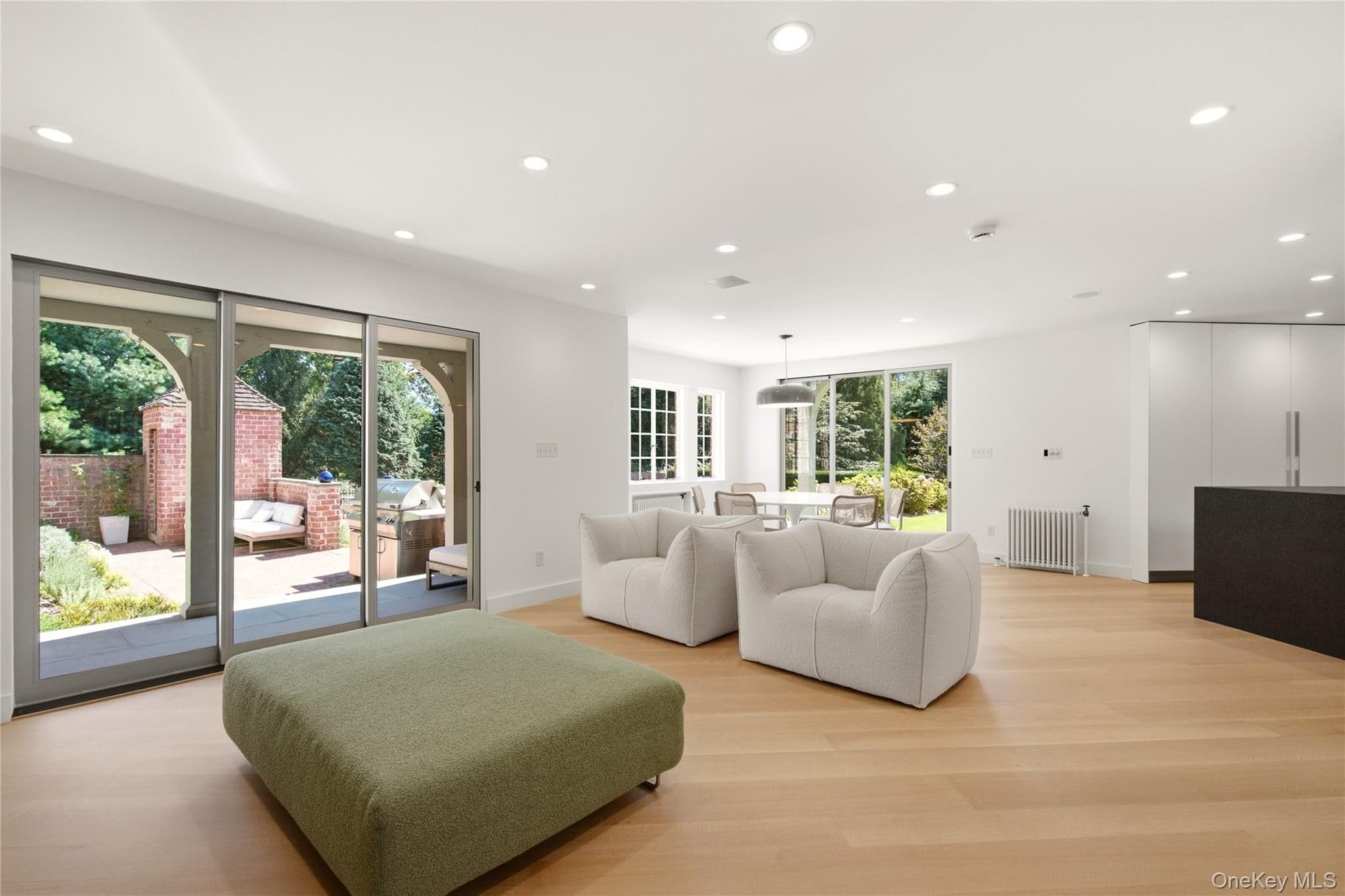 3 White Hill Road thumbnail 15