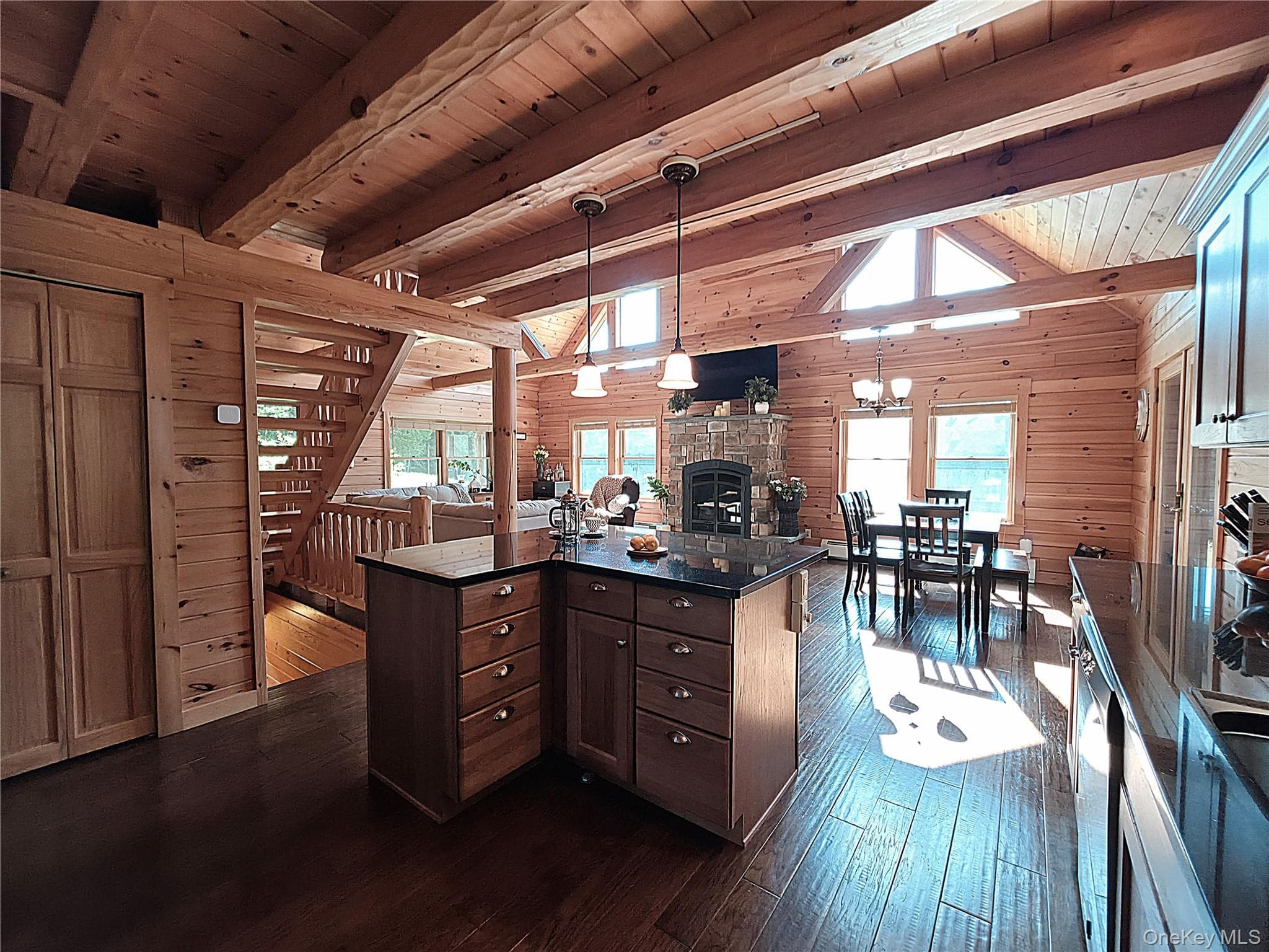 108 Eagles Ridge Way thumbnail 19
