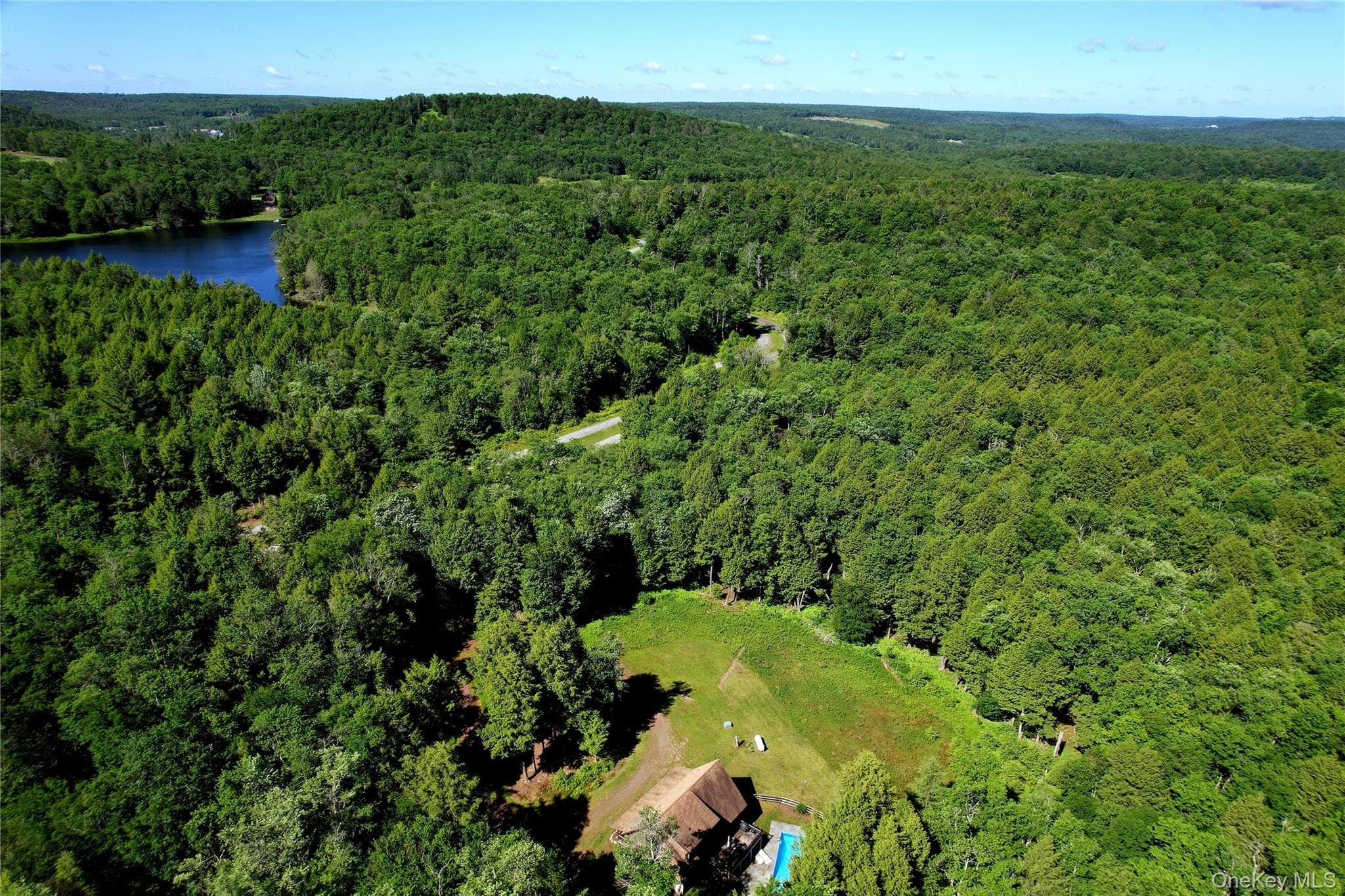 108 Eagles Ridge Way thumbnail 3