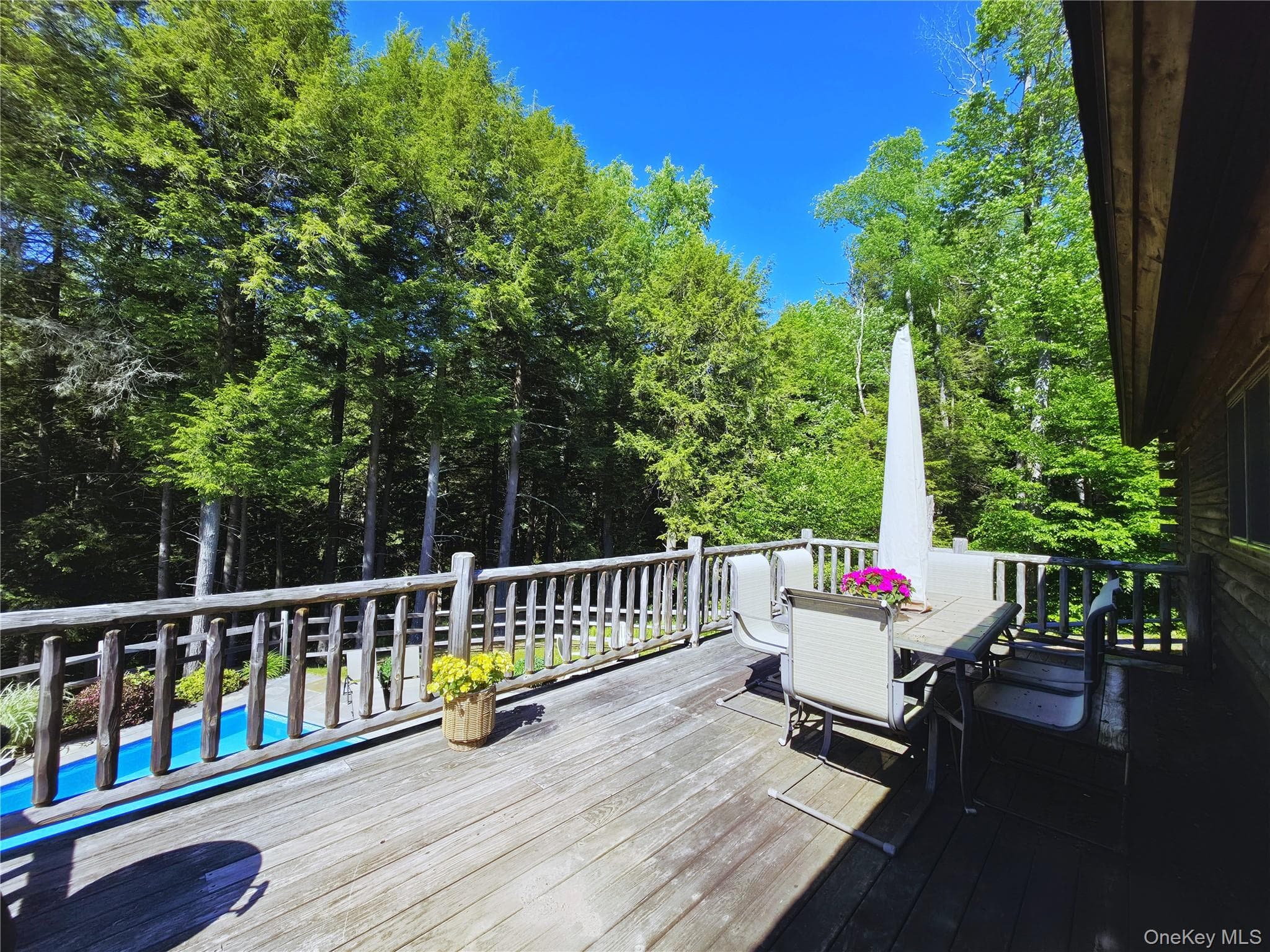 108 Eagles Ridge Way thumbnail 11