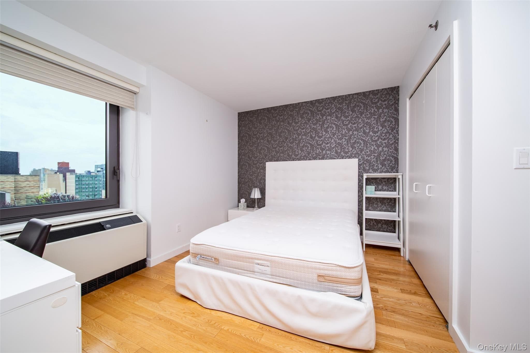 39-16 Prince Street Unit: PhB thumbnail 13