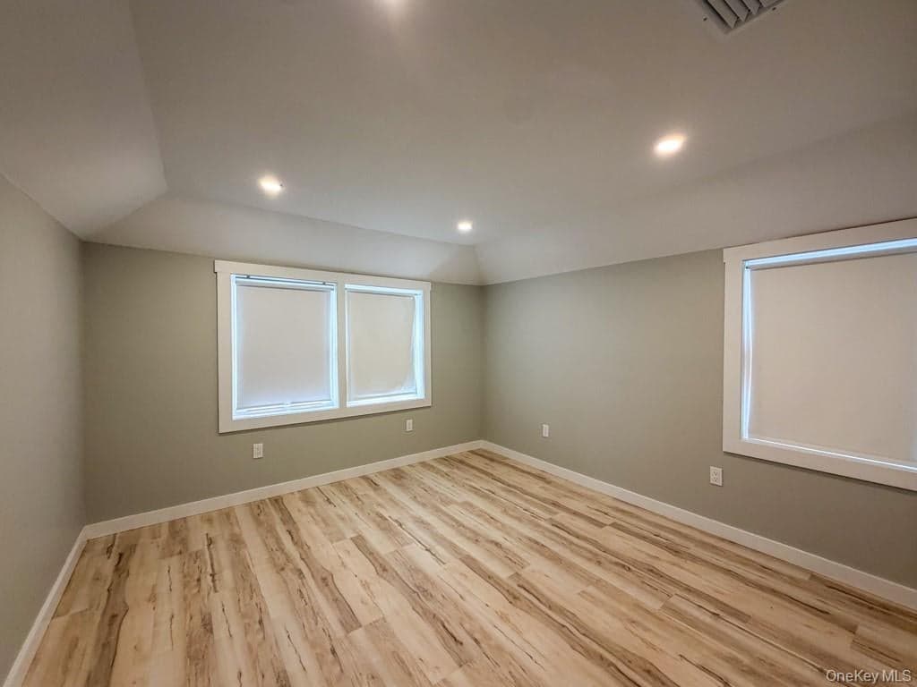 19 Pine Lane thumbnail 34