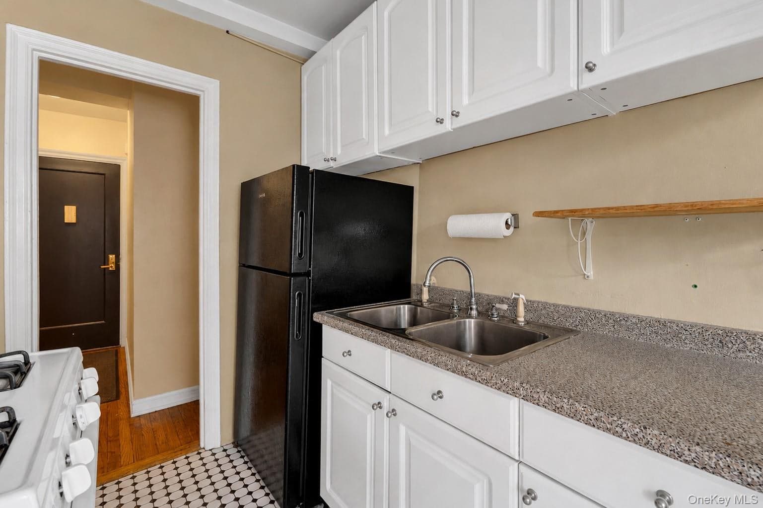 433 W 34th Street Unit: 2N thumbnail 5