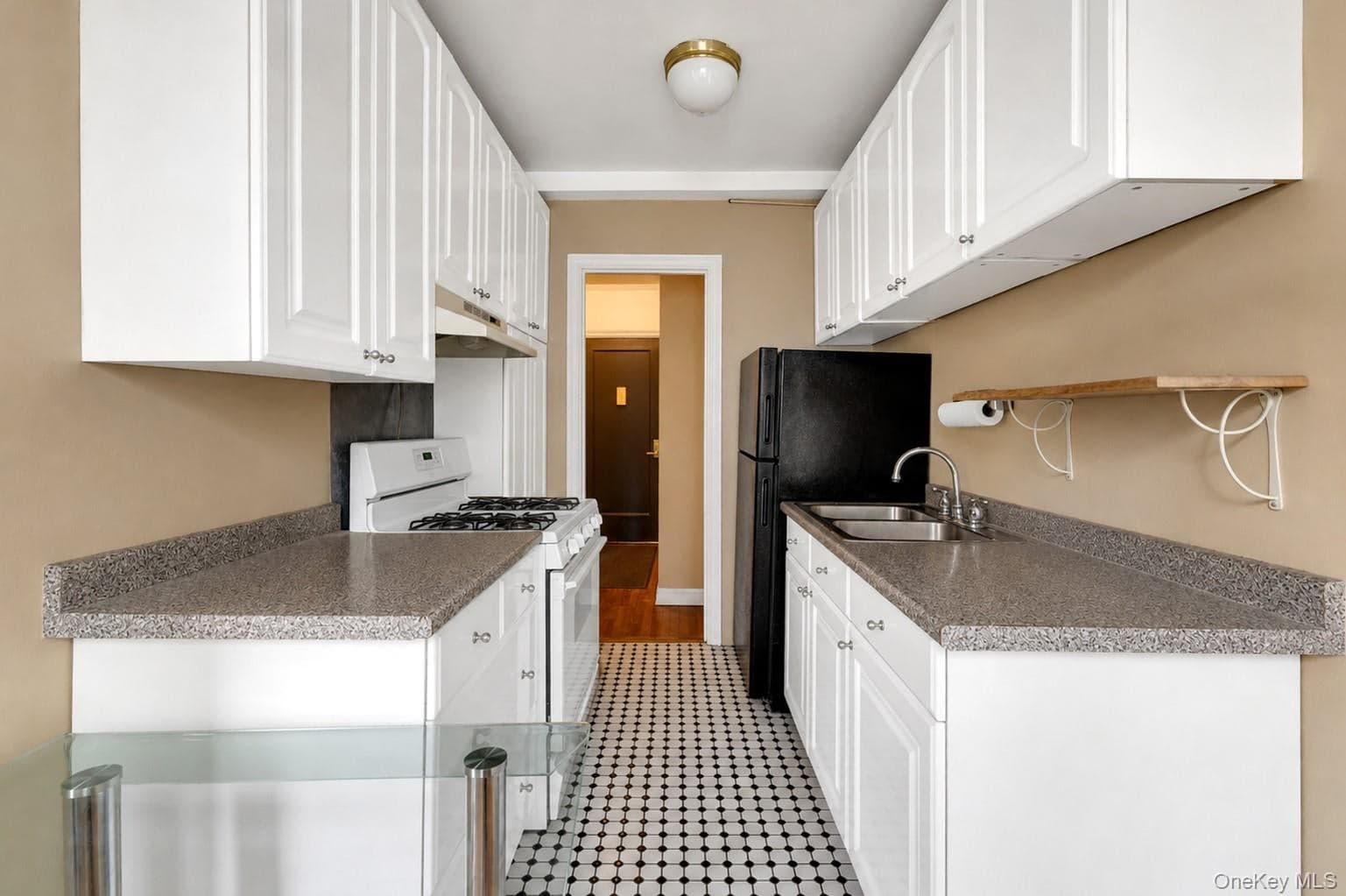 433 W 34th Street Unit: 2N thumbnail 4