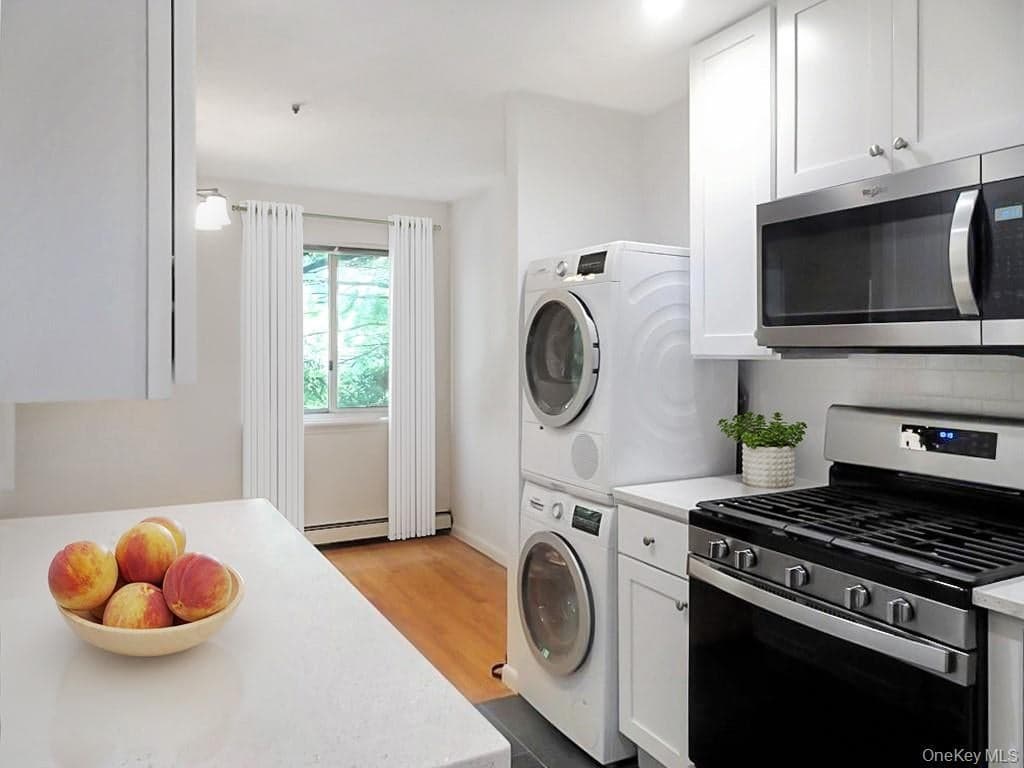 300 Livingston Avenue Unit: A2 thumbnail 3