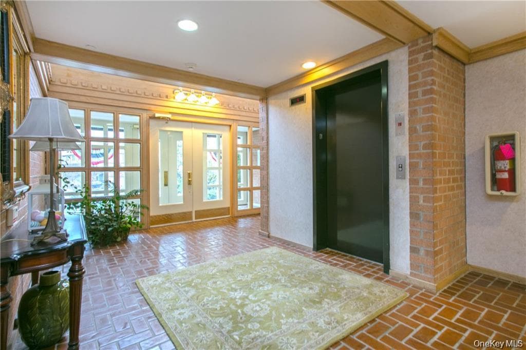300 Livingston Avenue Unit: A2 thumbnail 12