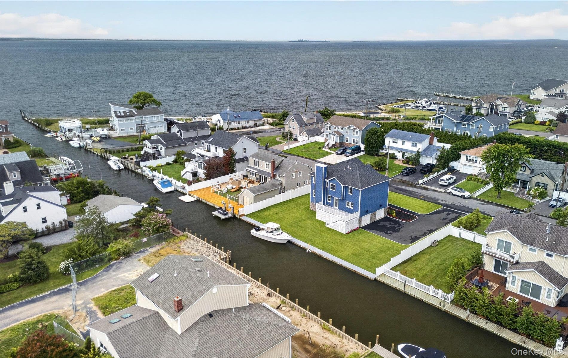 851 W Bay Drive thumbnail 38