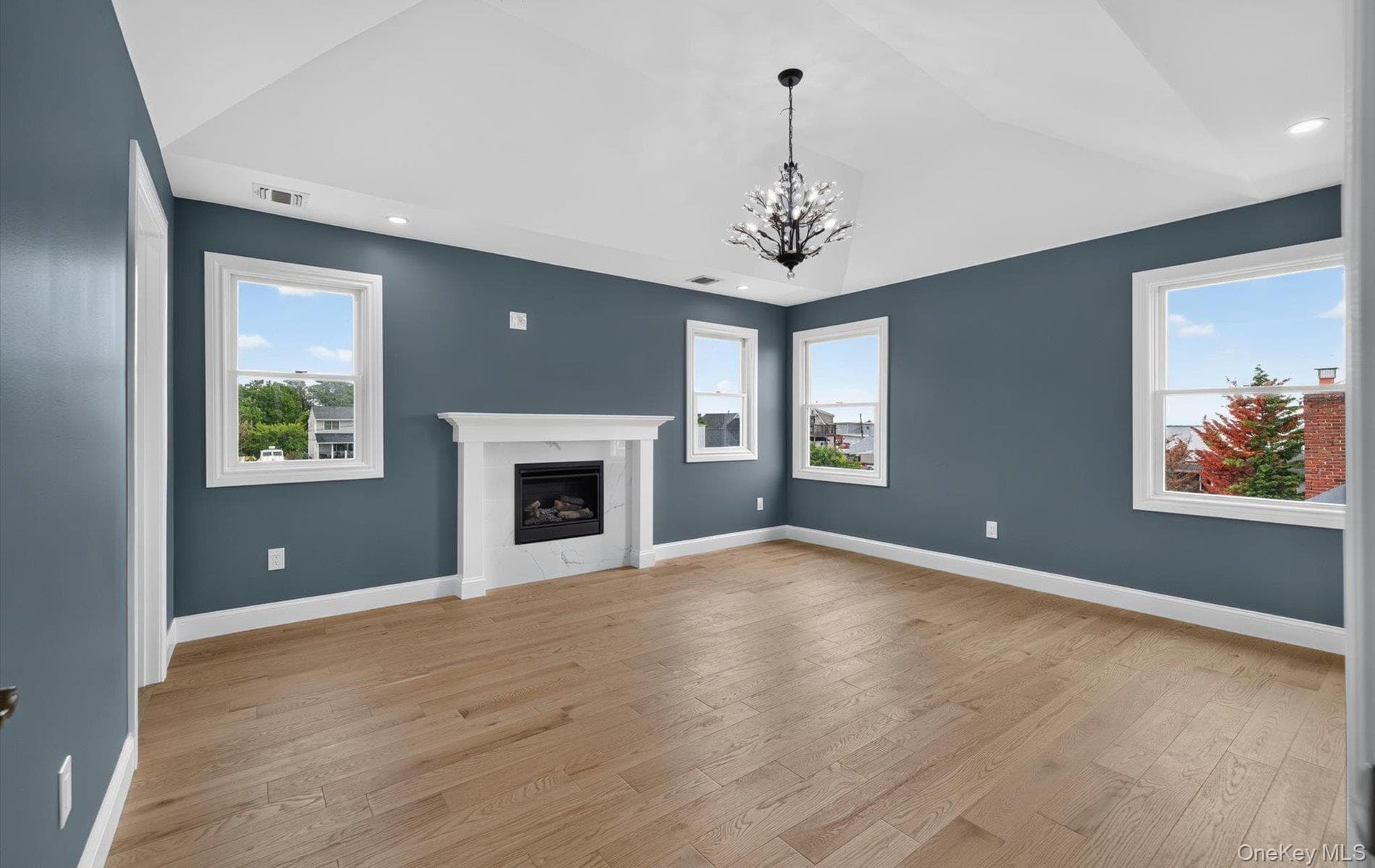 851 W Bay Drive thumbnail 23