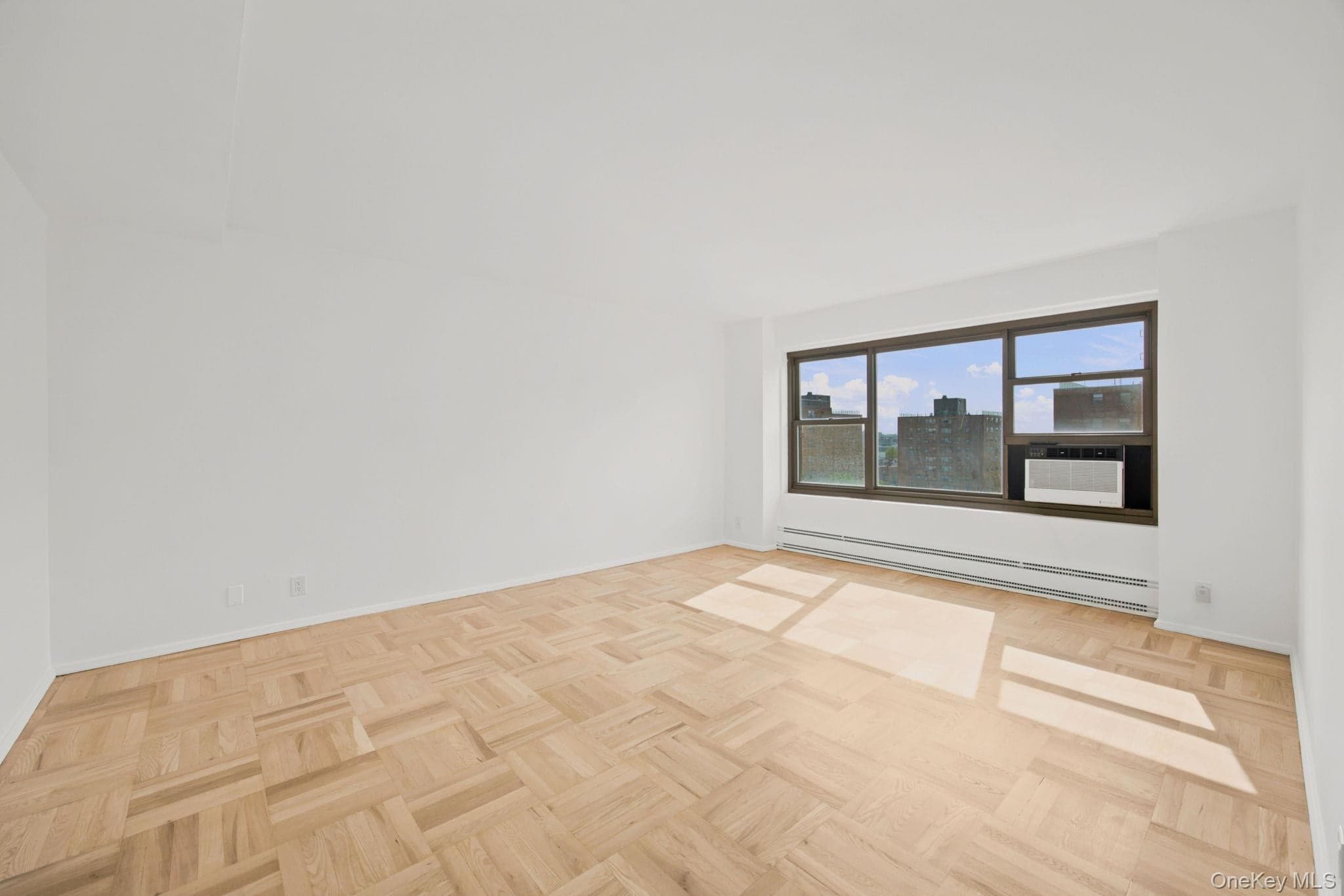 21-41 34th Avenue Unit: 14B thumbnail 9