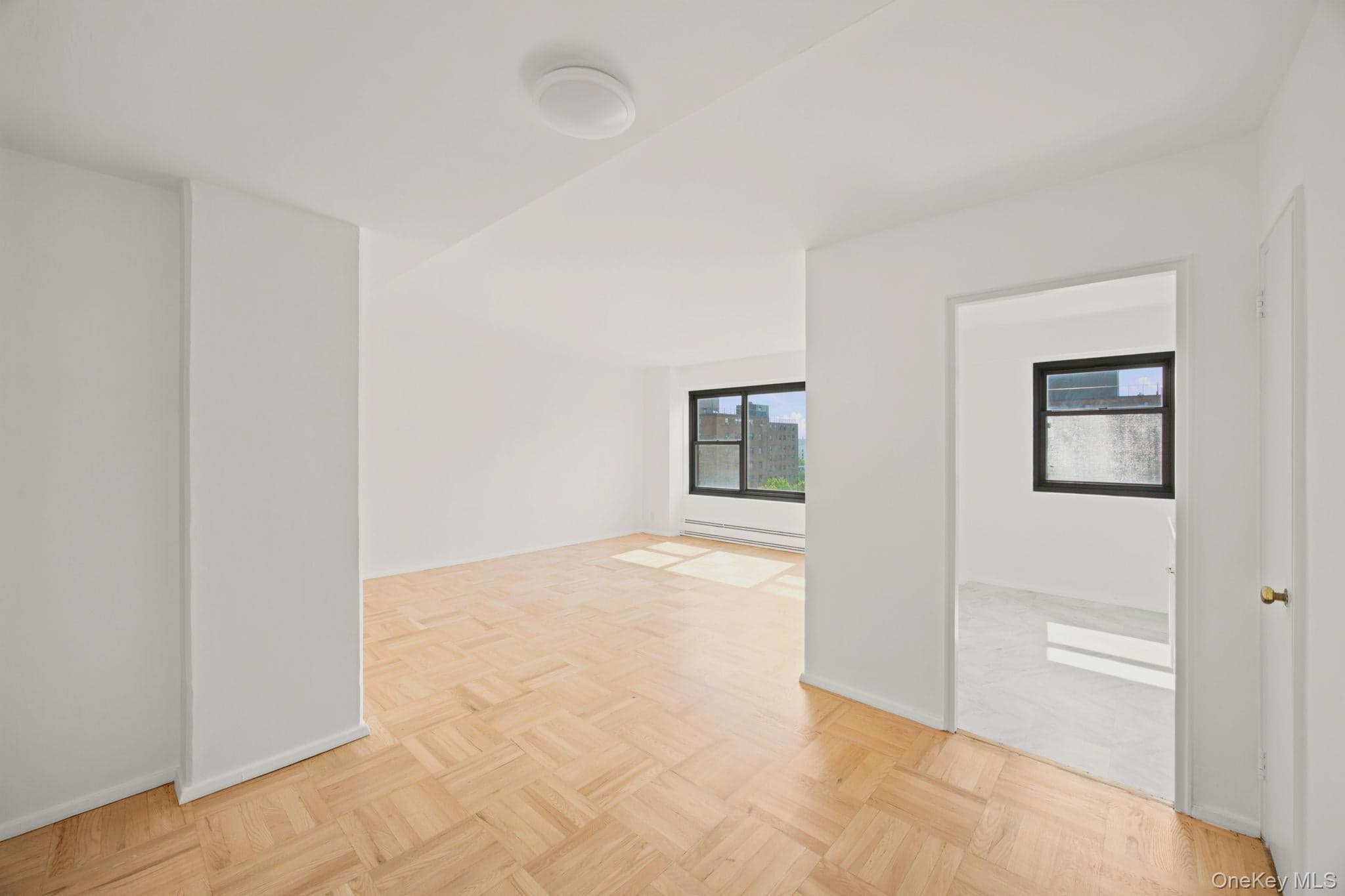21-41 34th Avenue Unit: 14B thumbnail 12