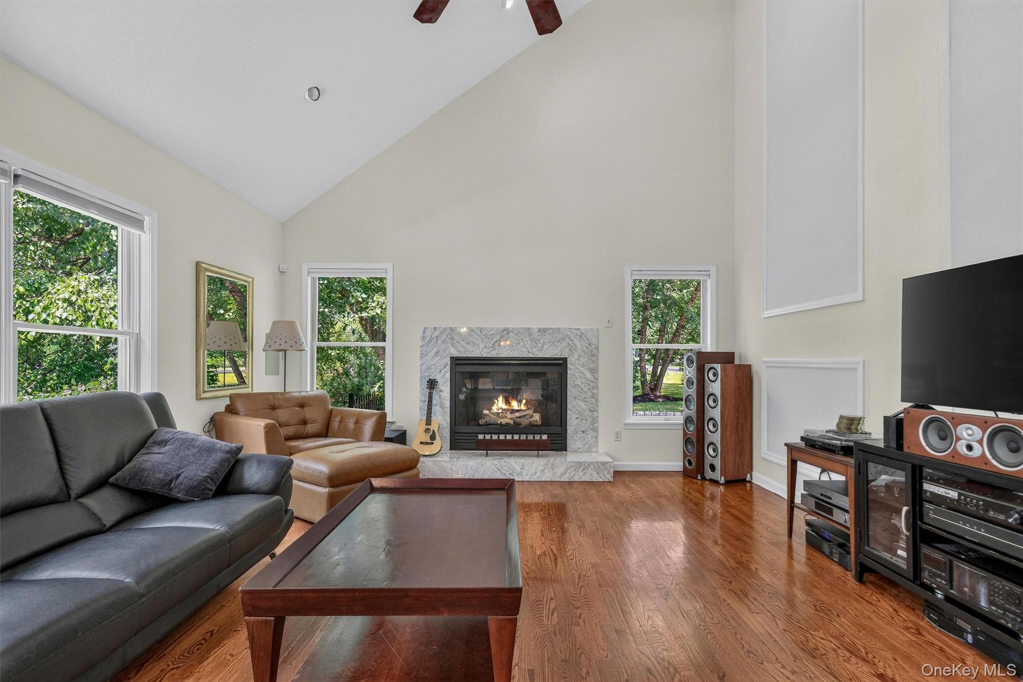 44 Greenwich Avenue thumbnail 19