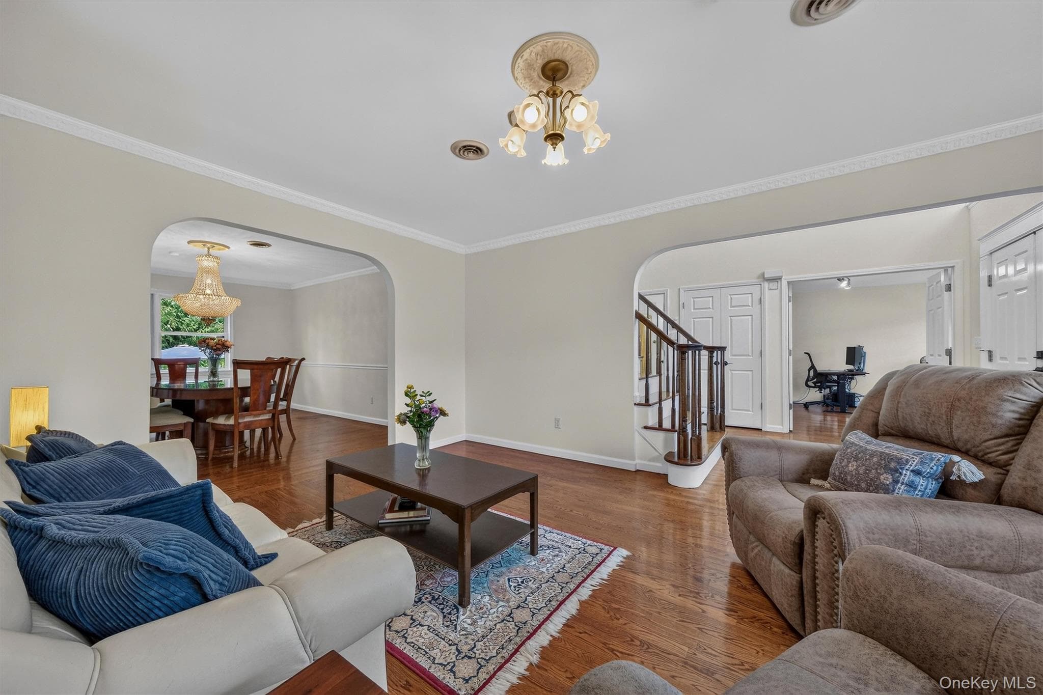 44 Greenwich Avenue thumbnail 8