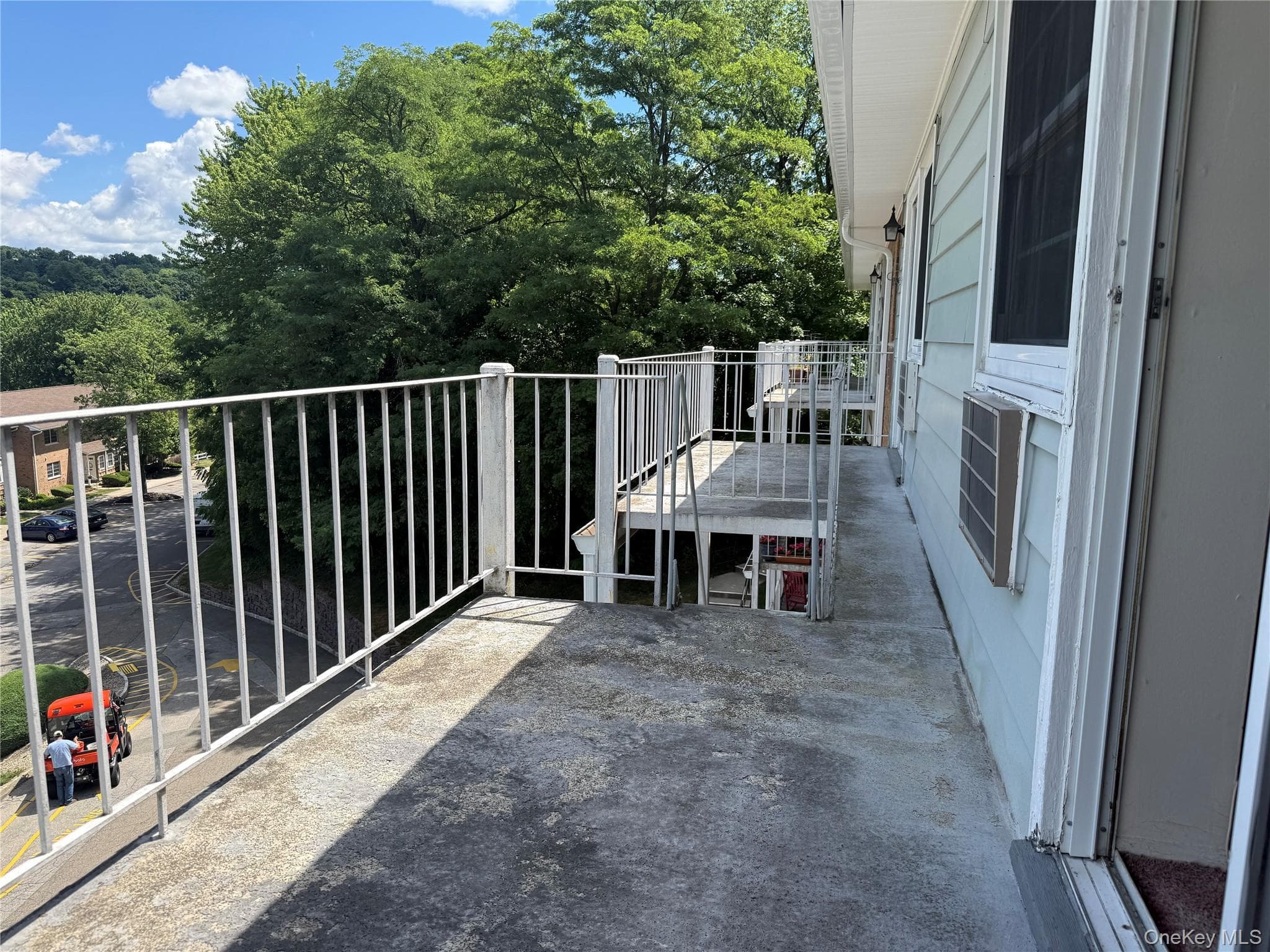 1840 Crompond Road Unit: 7D4 thumbnail 13