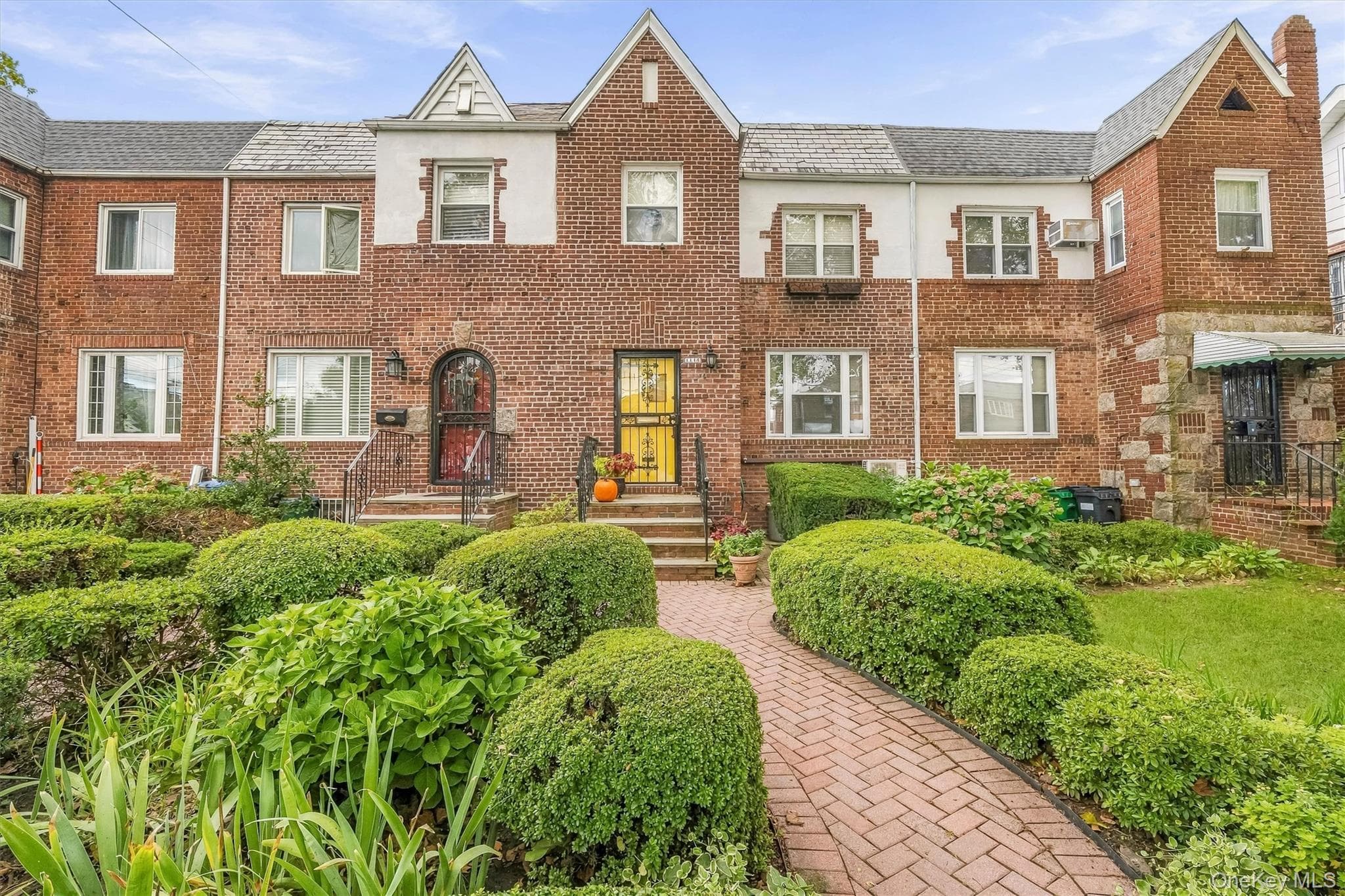 1114 Mace Avenue thumbnail 2